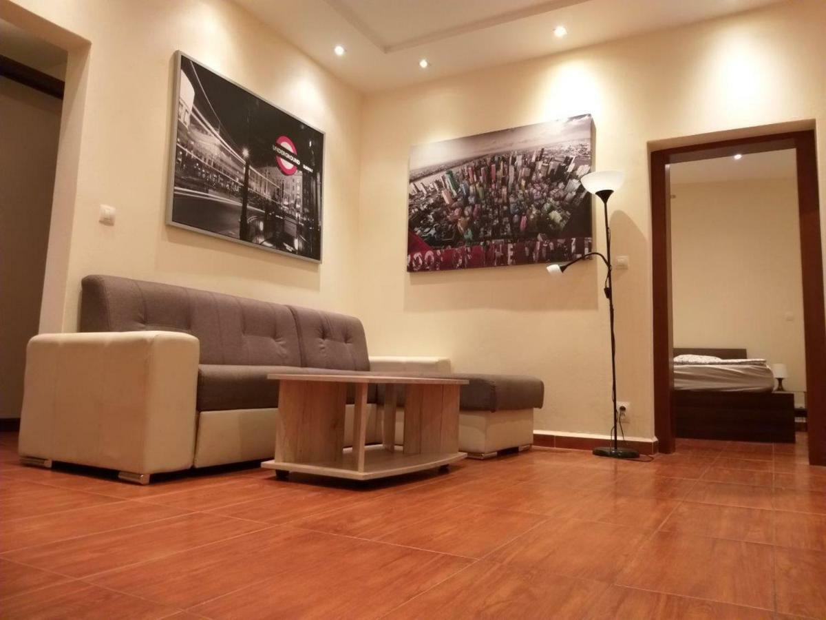 M10 Old Town Apartments コシツェ エクステリア 写真